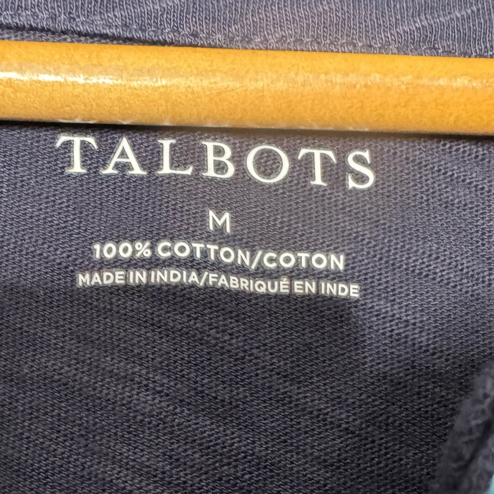 Talbots Navy Embroidered Split Neck 3/4 Sleeve Top Women’s Size Medium - Picture 6 of 9